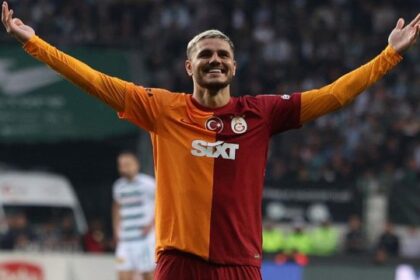 uccise un piccione con una pietra e lo mangiò allo spiedo