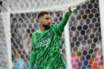 la scelta del club fa infuriare i tifosi, la speranza di Gigio