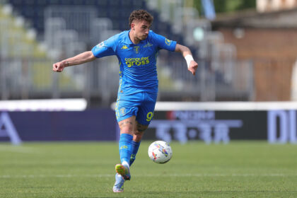 Esposito-Cagliari: frenata sul mercato, cosa succede