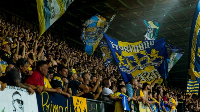 Frosinone-Avellino 2-0 decidono i gol di Koutsoupias e dell’ex Marchizza