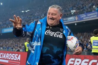 lascia il magazziniere dei 4 scudetti e dei mille ricordi, da Maradona a Mertens