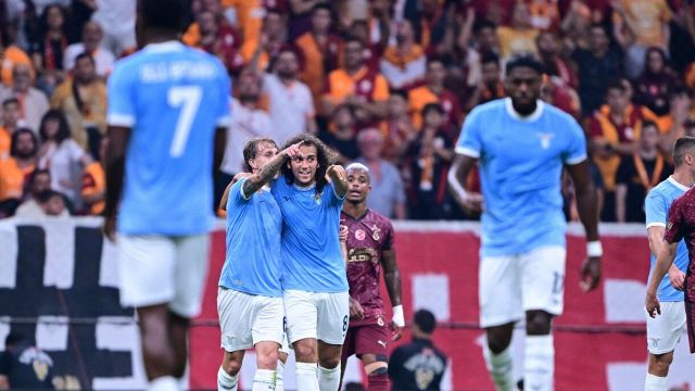 l’arbitro nega la vittoria a Sarri, Guendouzi fa infuriare lo stadio
