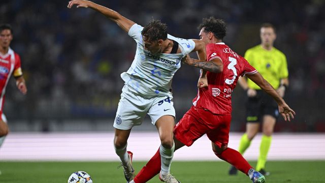 che pasticci combina l’arbitro prima dei rigori finali