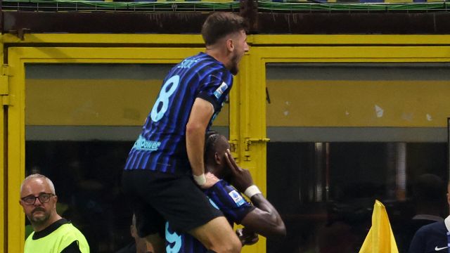 Calhanoglu e Mhkitaryan rischiano il posto, i tifosi hanno scelto 