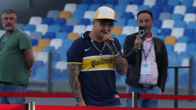 Bellini resta lo speaker, il passo indietro di Geolier. Timo Suarez nei guai per vecchi post?