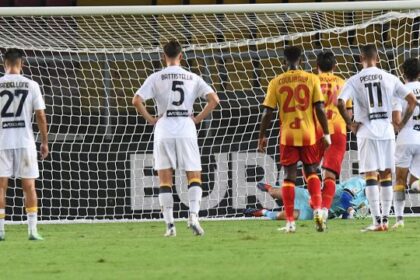 il Var aiuta i pugliesi, l’arbitro stava per rovinarli