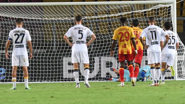 il Var aiuta i pugliesi, l’arbitro stava per rovinarli