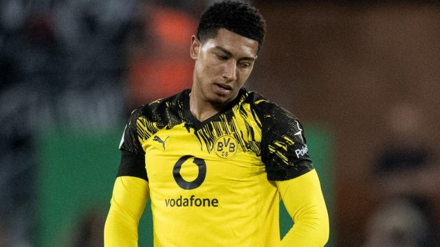 Dortmund, Bellingham sostituito al 45’, i genitori vanno negli spogliatoi a lamentarsi col ds e col tecnico
