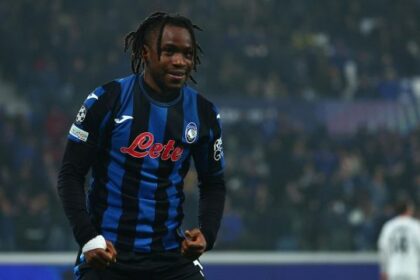 è pugno duro, cosa succede al nigeriano