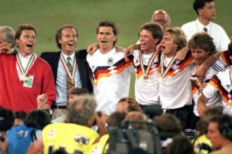 Morto Frank Mill, l'eroe della Germania di Italia 90 che vinse contro l'Argentina di Maradona nel Mondiale di Schillaci