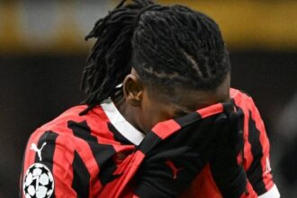 Milan, con la Cremonese al debutto senza punte e senza tifosi: il caso