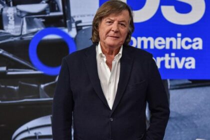 Panatta pizzica Graziani, stronca Cuesta e si burla di Manganiello. Il gesto a sorpresa di Adani