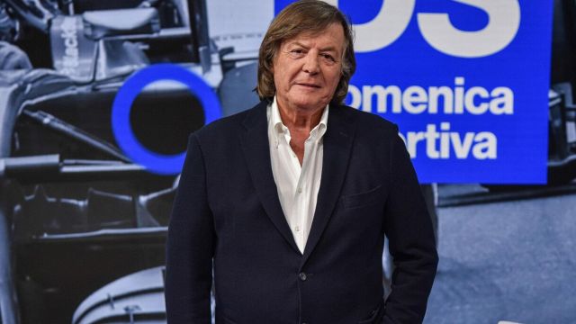 Panatta pizzica Graziani, stronca Cuesta e si burla di Manganiello. Il gesto a sorpresa di Adani