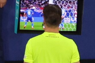 il Var a chiamata debutta in C, ma il portiere para
