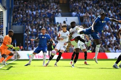 disastro Coubis, Allegri al tappeto e Dazn fa infuriare tutti. Leao la nota lieta