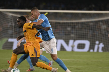Serie A, il Napoli soffre con il Pisa ma si lancia in fuga - Calcio