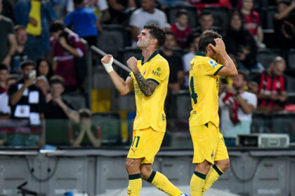 Il Milan schianta l'Udinese 3-0 e vede la vetta - Calcio