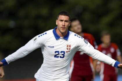 Milan senza la n.9, aspetta Vlahovic? Dalla maledizione di Inzaghi a Jovic