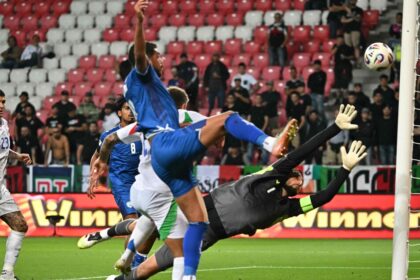 Italia brividi e follia, soffre ma batte Israele 5-4 - Calcio