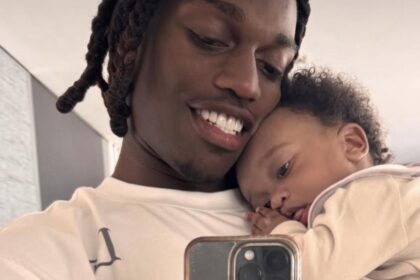 Leao papà, in Portogallo dai figli: le foto