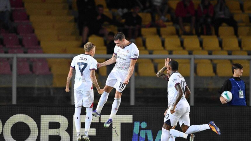 Lecce-Cagliari 1-2: Tiago Gabriel, Belotti, Belotti su rigore