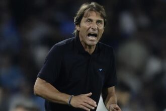 Conte e il mercato del Napoli. Non è davvero insoddisfatto, ma è un fine stratega