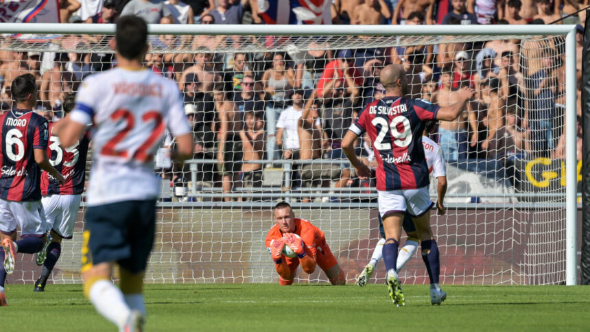 Rigore al 98', Bologna piega il Genoa all'ultimo respiro - Calcio