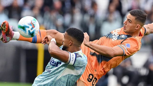 dubbi sul rigore negato a Yildiz e sul rosso, tifosi spazientiti con Sozza