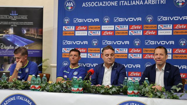 l'Aia smentisce scissione, Rocchi sotto accusa, la polemica di Mazzoleni, chi dirigerà Milan-Napoli