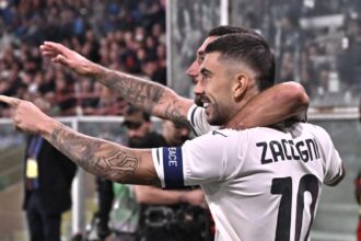 La Lazio riscatta il derby, a Genova vince 3-0 - Calcio