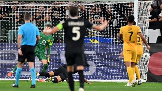 manca un rigore, Var distratto e quanti dubbi sui gol