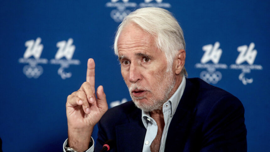 San Siro: Malagò, sarebbe stato un errore pazzesco non vendere - Calcio