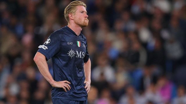 espulso Di Lorenzo, bufera sull'arbitro Zwayer