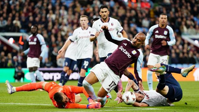 Skorupski non basta, McGinn punisce Italiano. Odgaard arrugginito