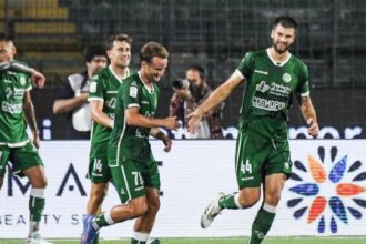 al Partenio si spengono le luci, nell'attacco brianzolo pure. Russo, che prodezza