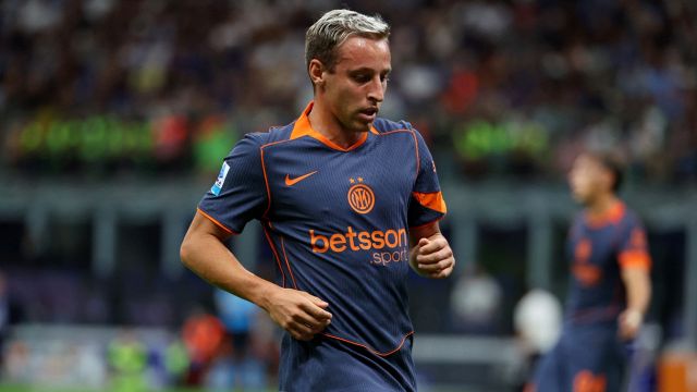 Grosso protesta, è bufera per il mancato rigore