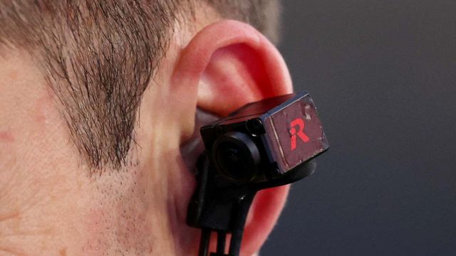 come funziona, l'utilizzo al Var e già spuntano le prime polemiche