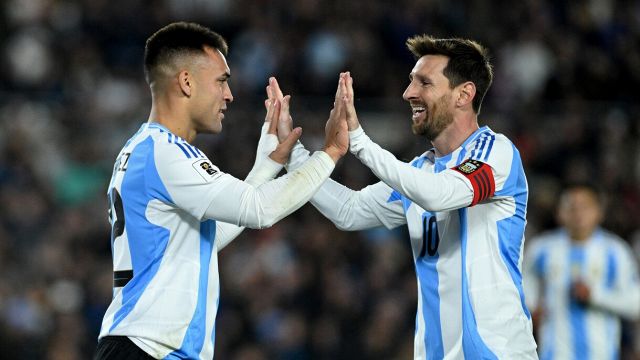 Lautaro show nella festa di Messi, l'annuncio choc della pulce