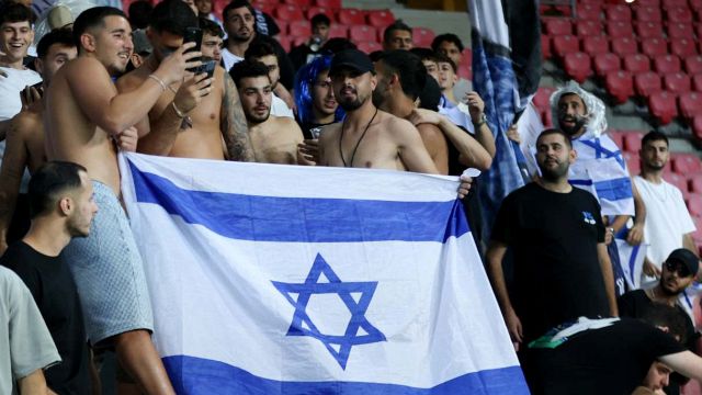 a rischio il match con l’Italia. Trump li vuole ai Mondiali e Tel Aviv replica