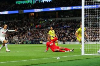 Luiz Junior da horror e il Tottenham ringrazia, l’Arsenal vince ma che paura per Gyokeres, impresa Qarabaq