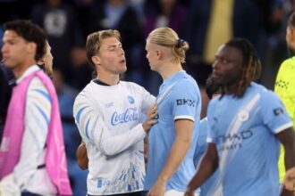 piovono critiche sul telecronista, pure Bergomi sott'accusa