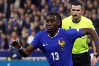 la replica del giocatore è una dichiarazione d’amore ai giallorossi  