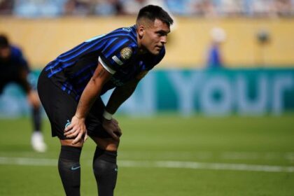 Lautaro riceve il Premio Gentleman, proteste social per il caso bestemmia