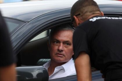 lo sbarco al Benfica accompagnato dalla risposta al veleno alla provocazione del Fenerbahce 