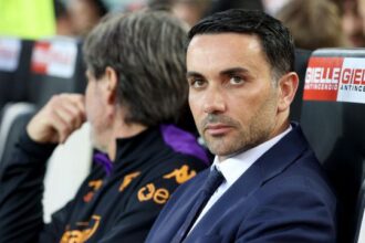 tre bordate alla società sull’addio ai viola