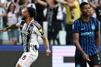 il gol di Kelly nasce da una giocata irregolare? Social impazziti