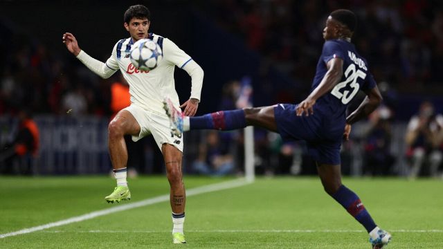 un invasore di campo e Carnesecchi evitano tracollo peggiore alla Dea