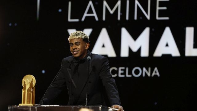 papà Yamal parla di furto, esplode la bufera sul web