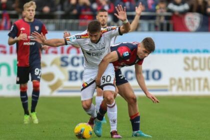 dove vedere Lecce-Cagliari in tv e in streaming