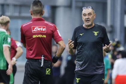 il Var condanna Sarri al 95', maxirissa sfiorata, dubbi su due rigori